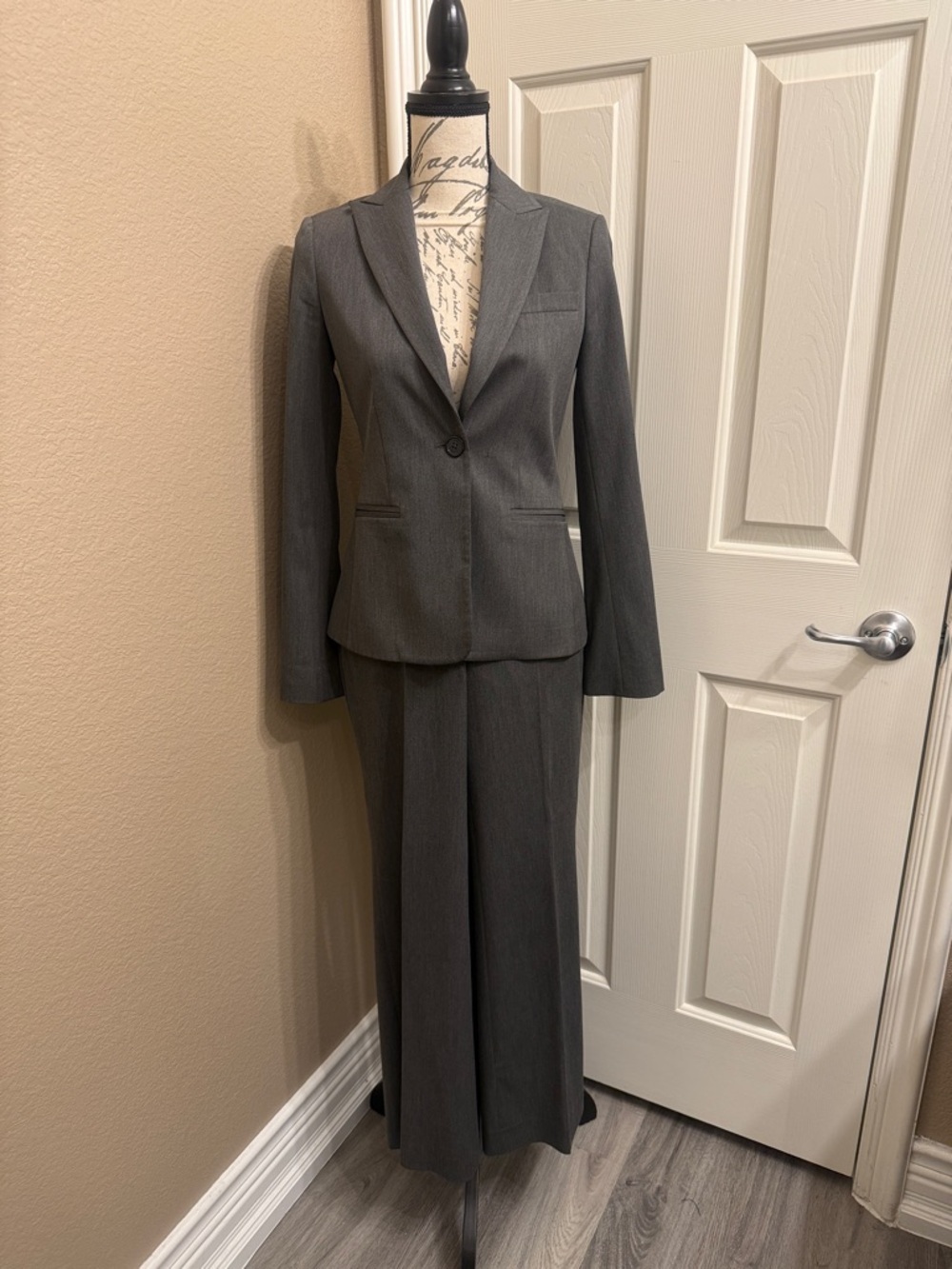 Express Editor Blazer and Pants